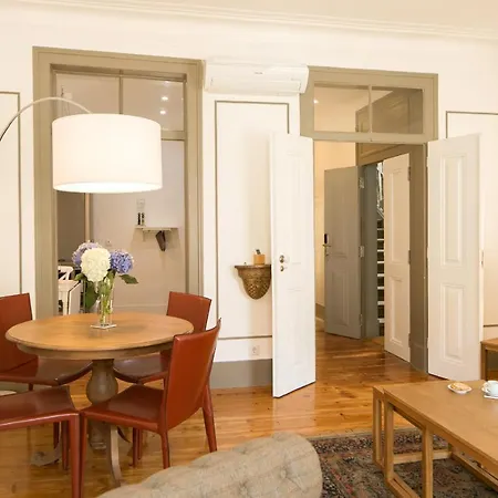 Apartament Trendy And Super 21 By Lisbonne Collection *